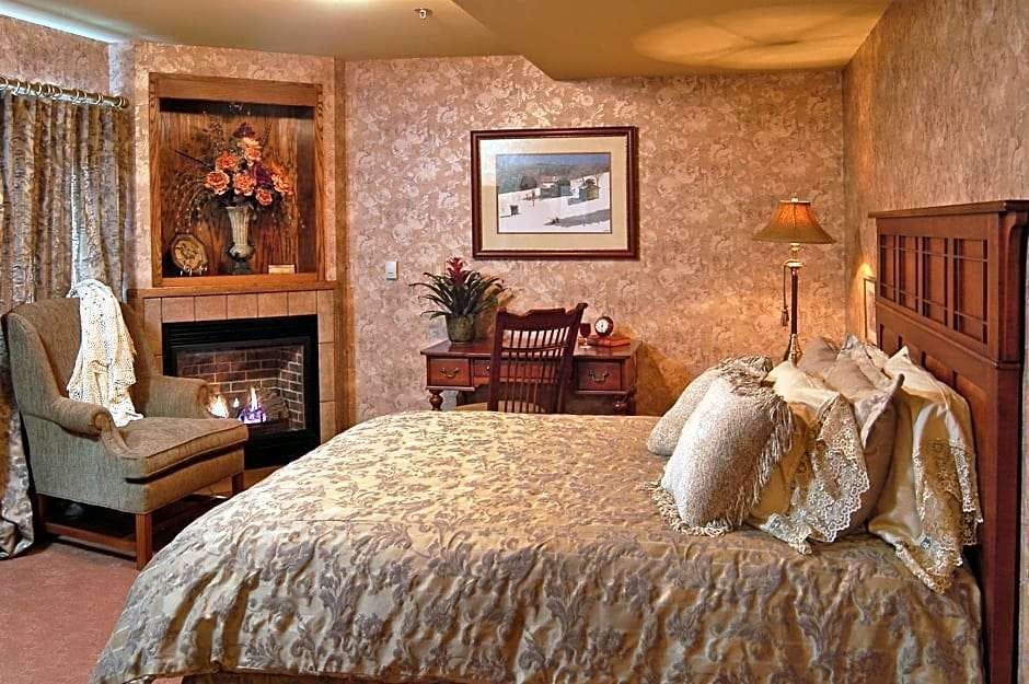 Hotel Bob Timberlake Inn at Chetola Resort photo 4