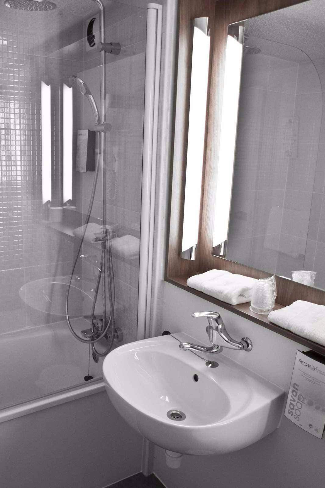 Hotel Campanile Macon Sud - Chaintré photo 4