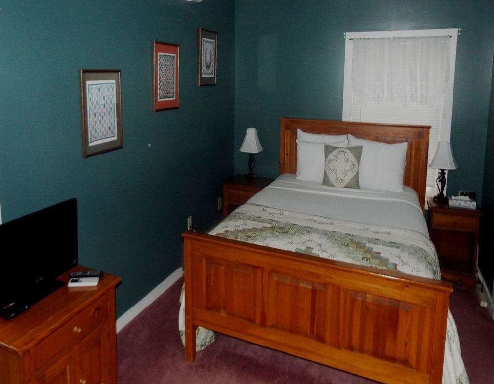 Hotel The Vermont Inn photo 2