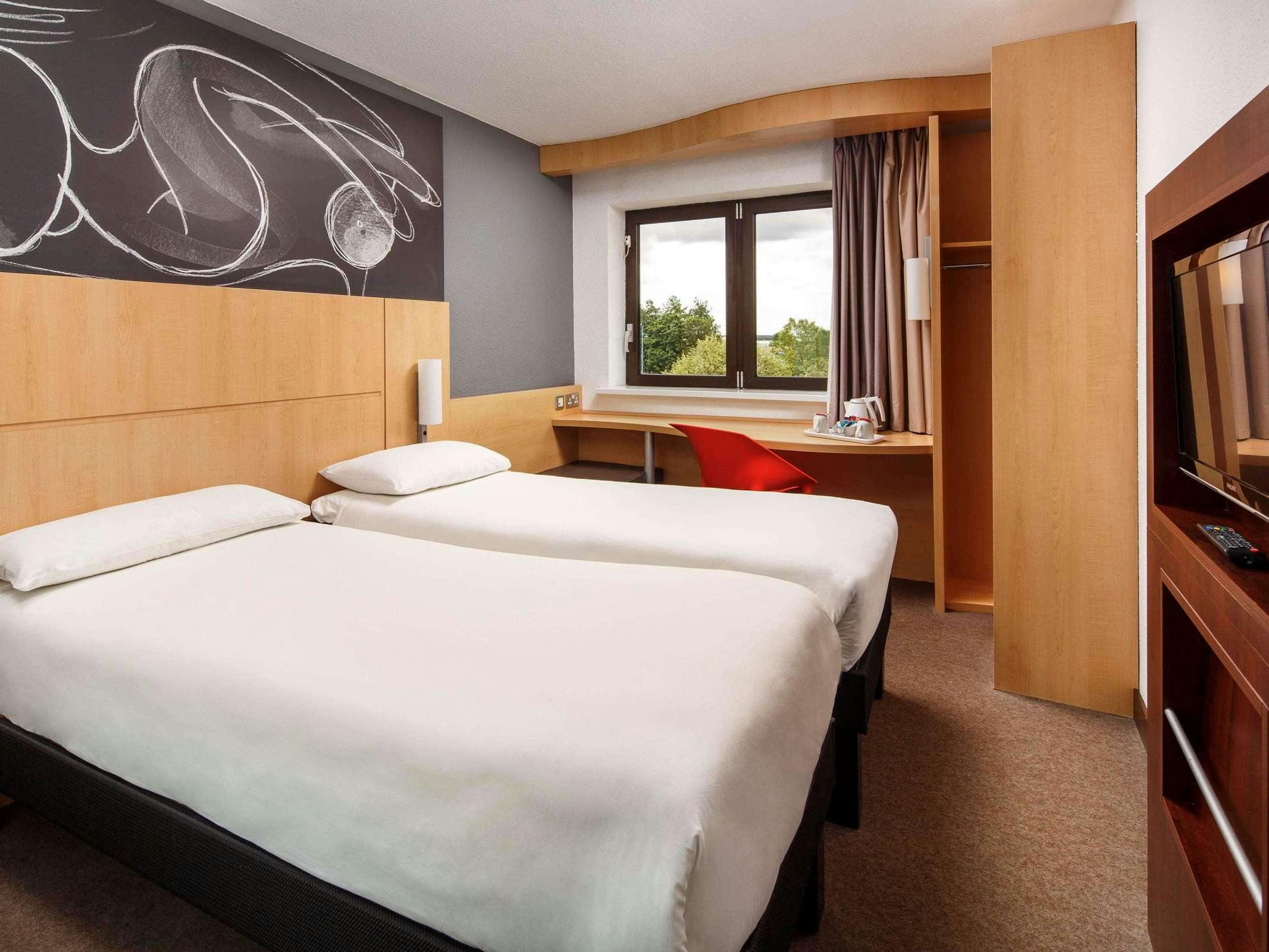 Hotel ibis Southampton Centre photo 1