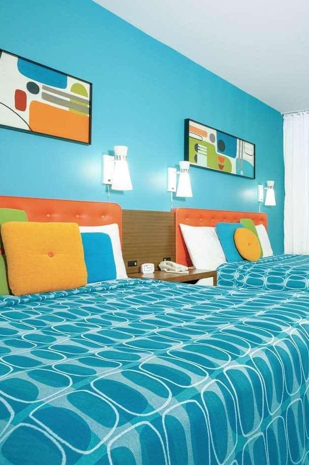 Hotel Universal's Cabana Bay Beach Resort photo 2