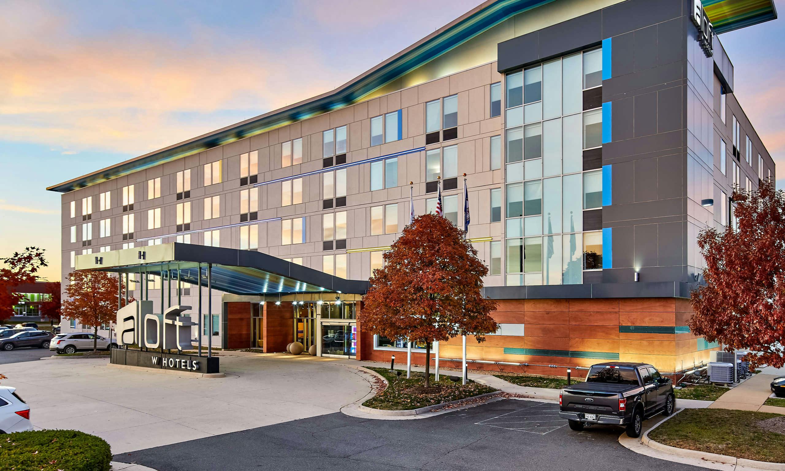 Aloft Dulles Airport North