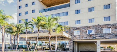 Hotel Crown Victoria