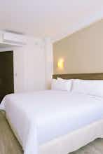 Hotel Hotel Crown Victoria photo 2