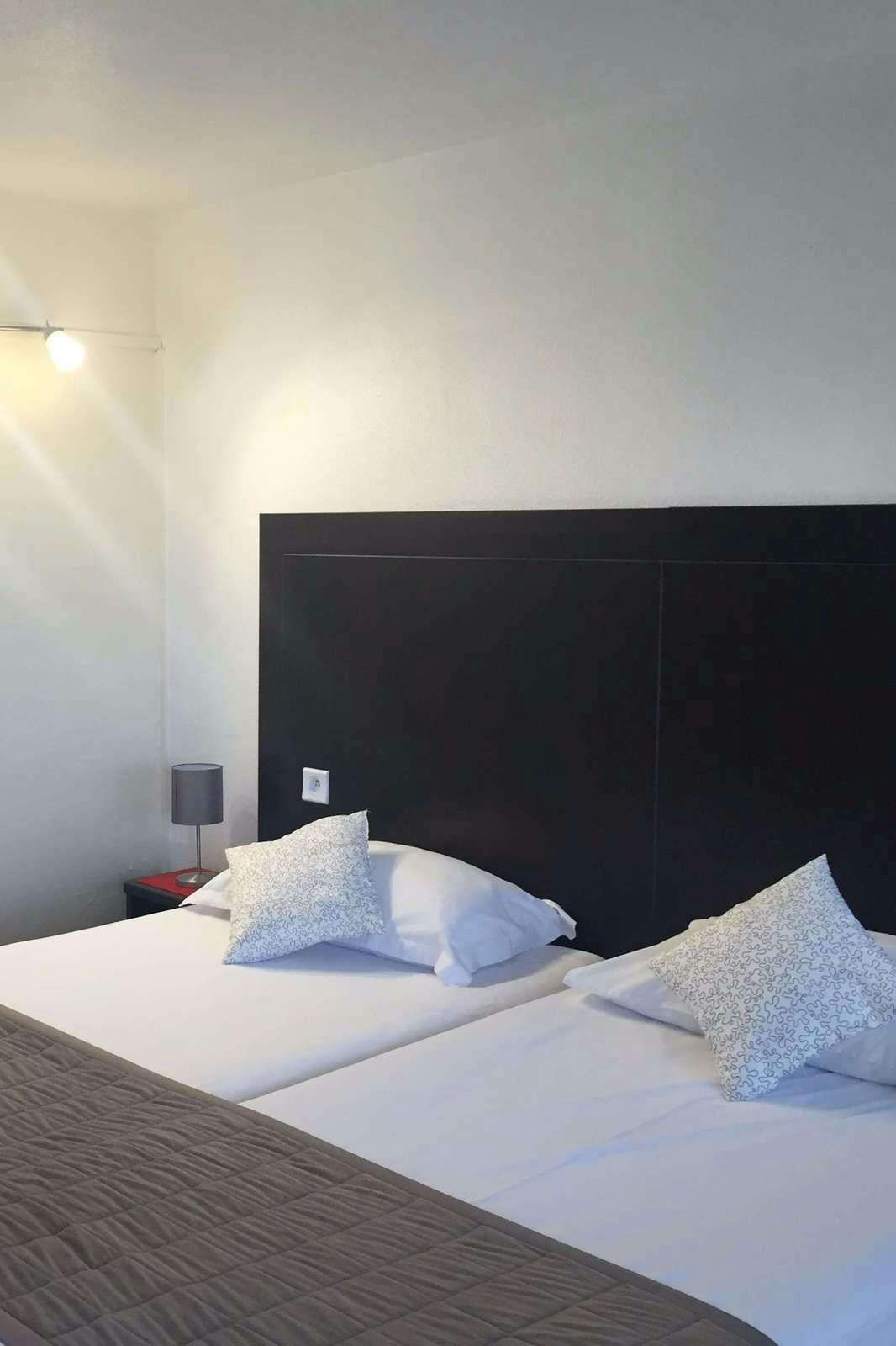 Hotel Kyriad Avignon - Cap Sud photo 2