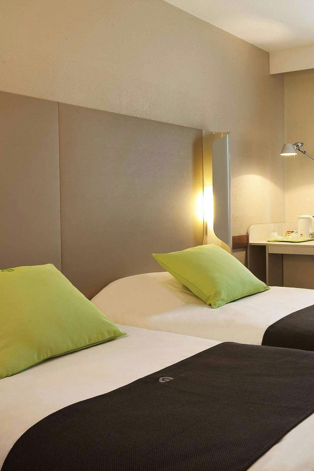 Hotel Campanile Perpignan - Aéroport photo 2