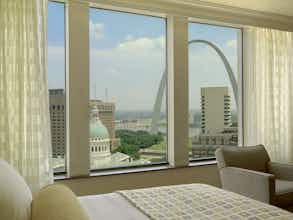 Hotel Hilton St. Louis at the Ballpark photo 4