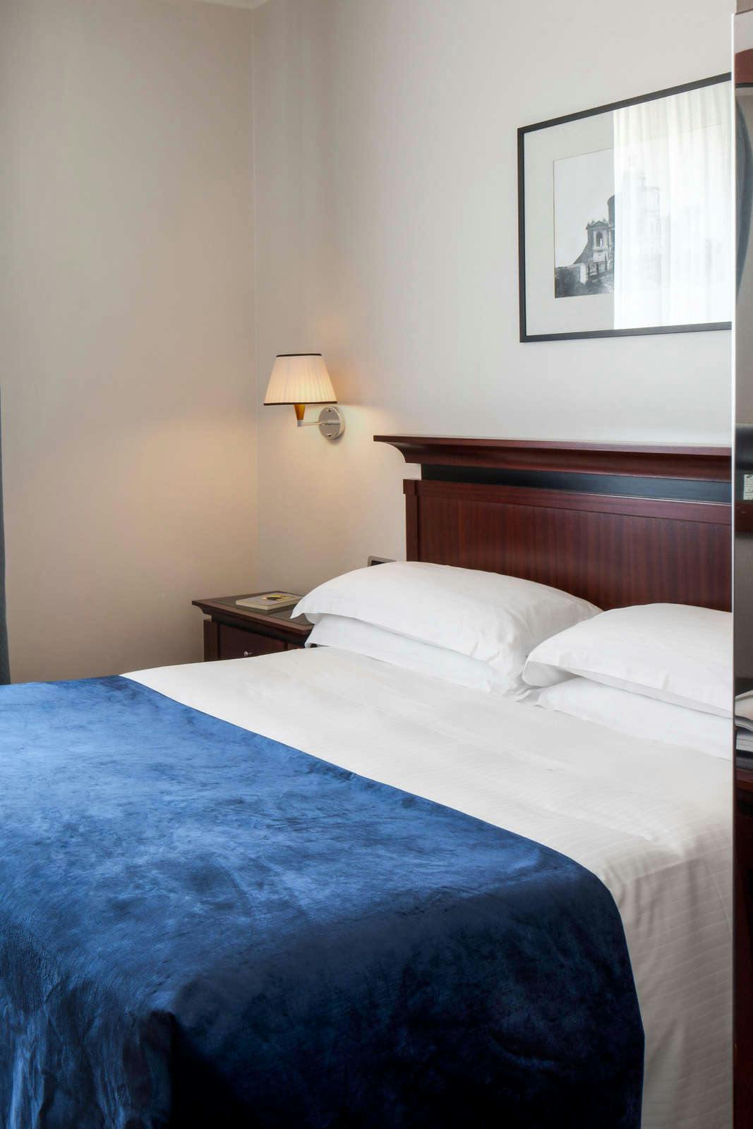 Hotel Starhotels Excelsior photo 2