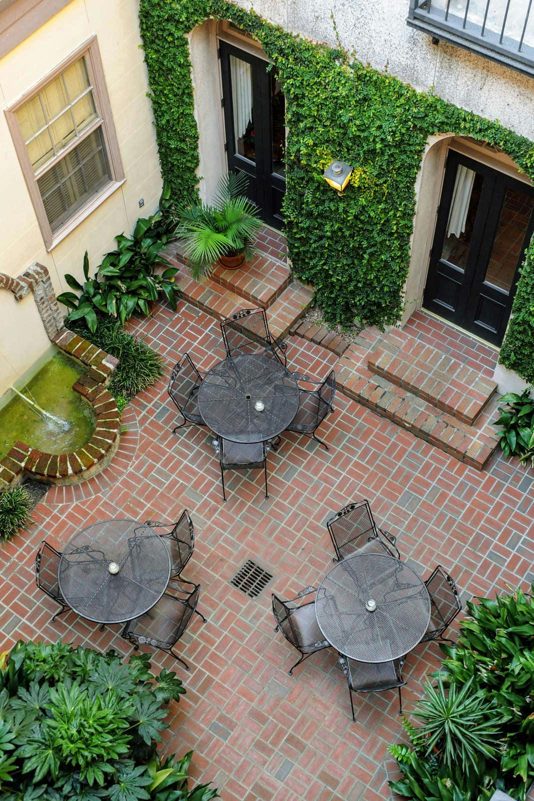 Hotel Kings Courtyard Inn photo 1