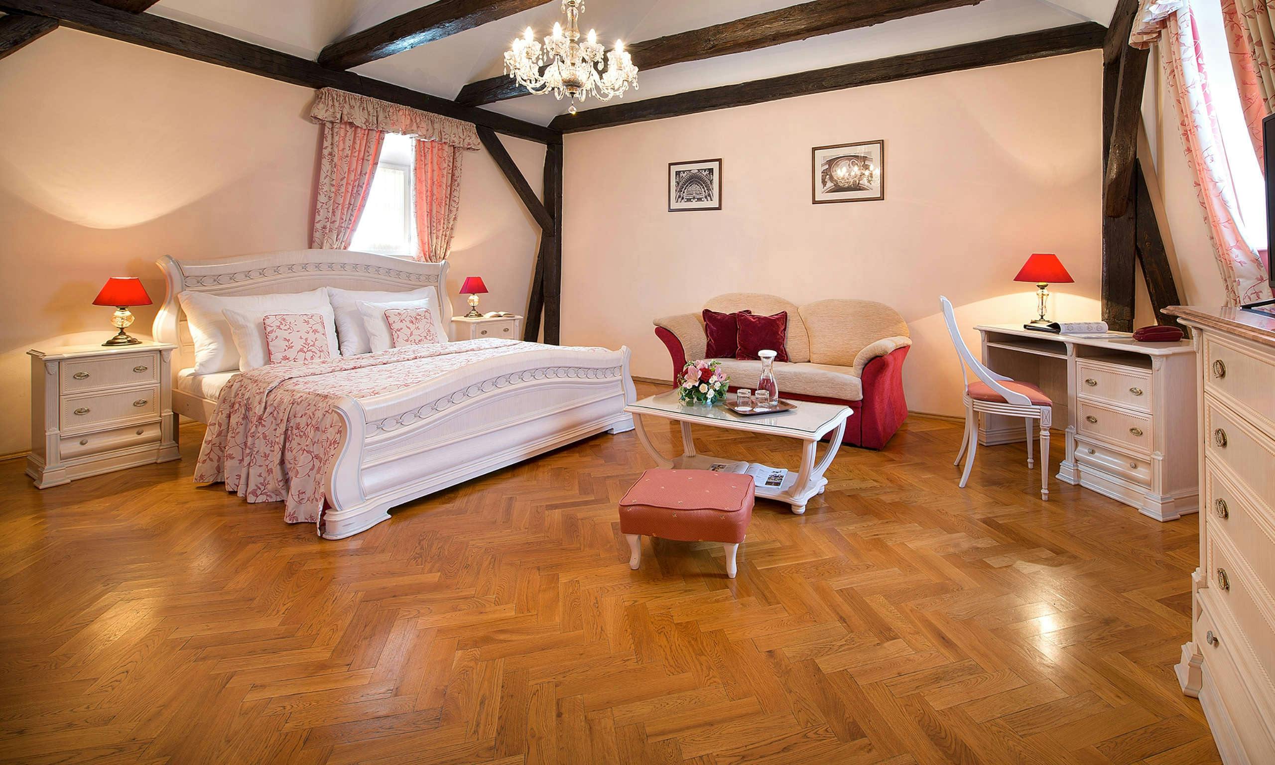 Boutique Hotel Constans