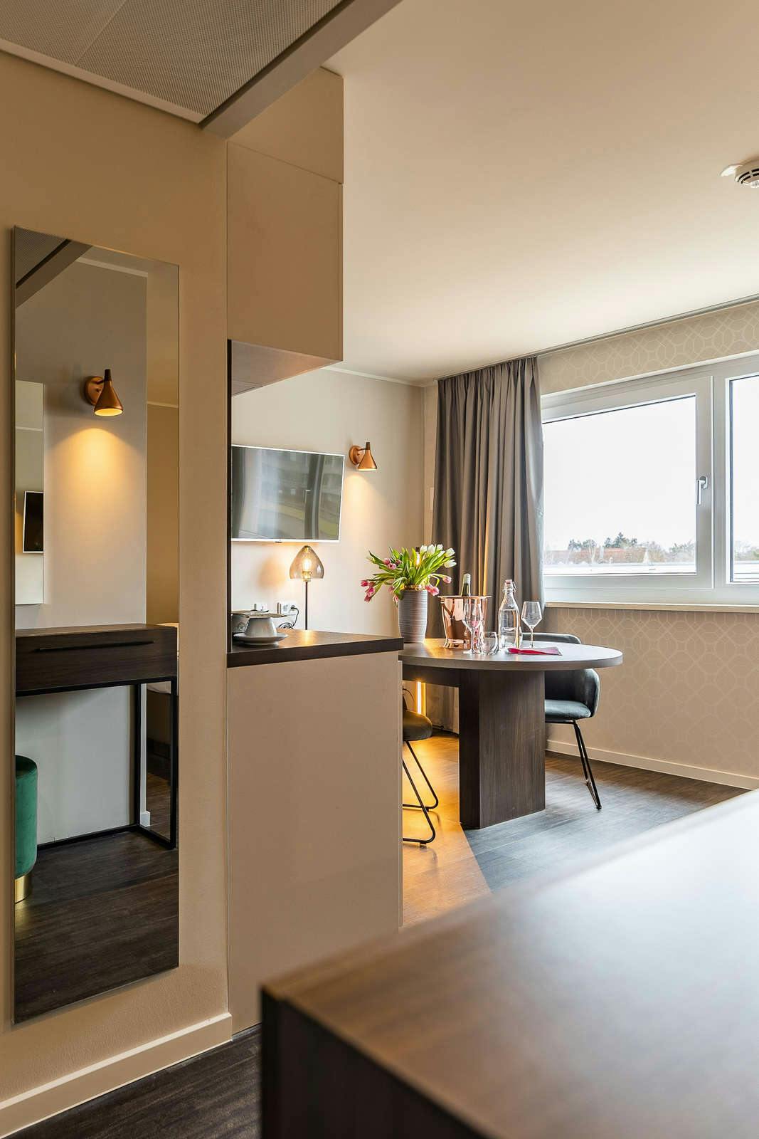 Hotel MASEVEN München Messe Dornach photo 3