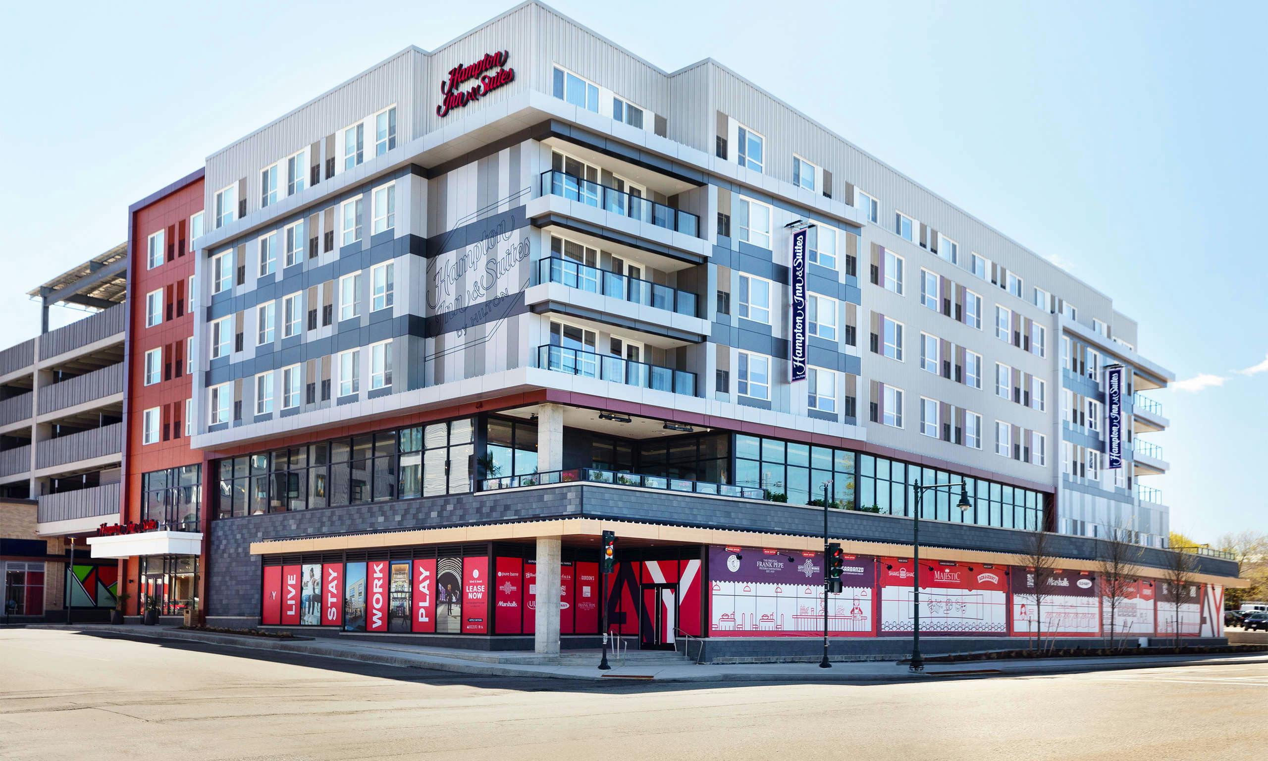 Hampton Inn & Suites Watertown Boston