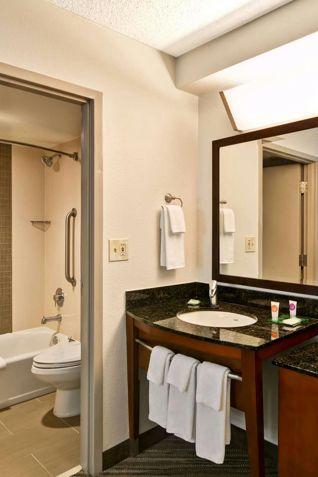 Hotel Hyatt Place Richmond Airport photo 3