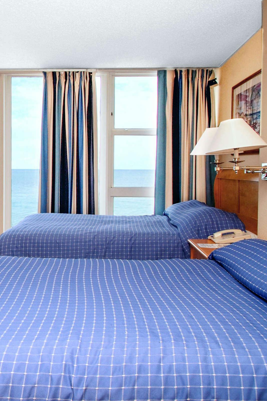 Hotel Ocean Manor Beach Resort photo 1