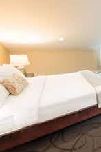 Hotel Harvest Inn photo 5