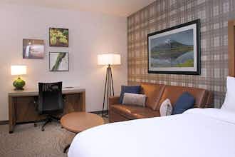 Hotel SpringHill Suites by Marriott Bend photo 3