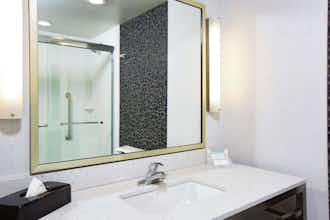 Hotel HILTON GARDEN INN OLYMPIA photo 4