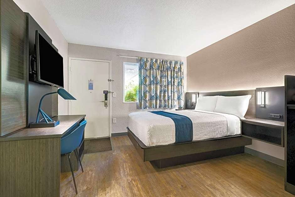 Hotel Motel 6 Issaquah, WA - Seattle - East photo 3