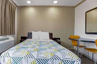 Hotel Motel6 Red Bluff, CA photo 3