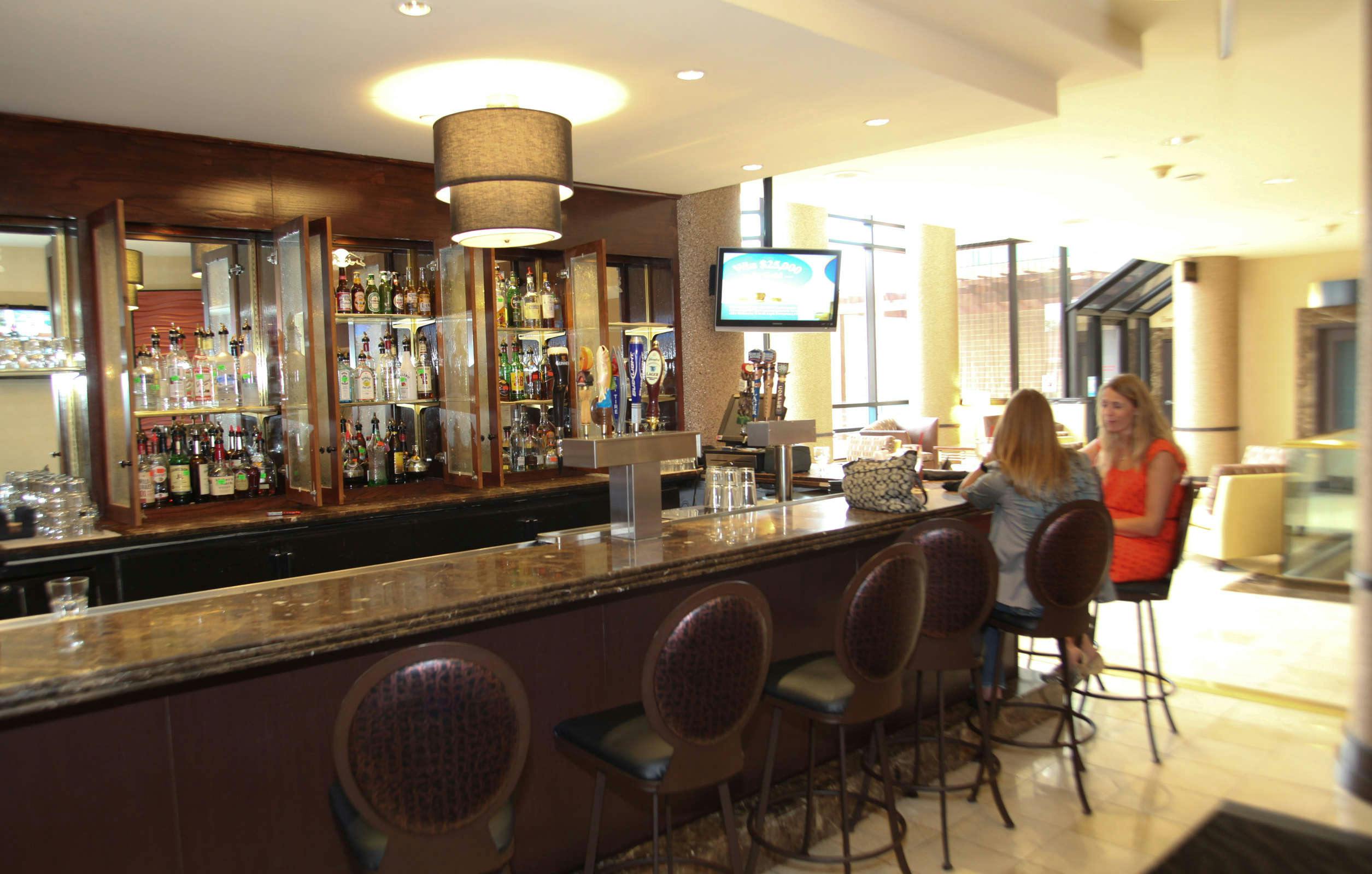 Hotel Hilton Charlotte University Place photo 2