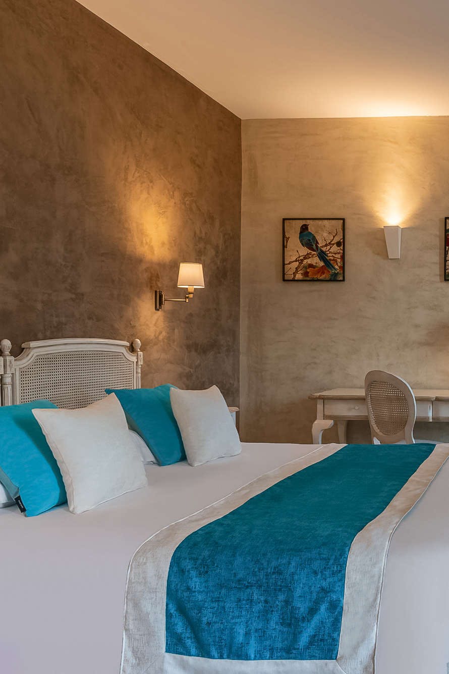 Hotel Hôtel Golf Château de la Bégude, The Originals Collection photo 4