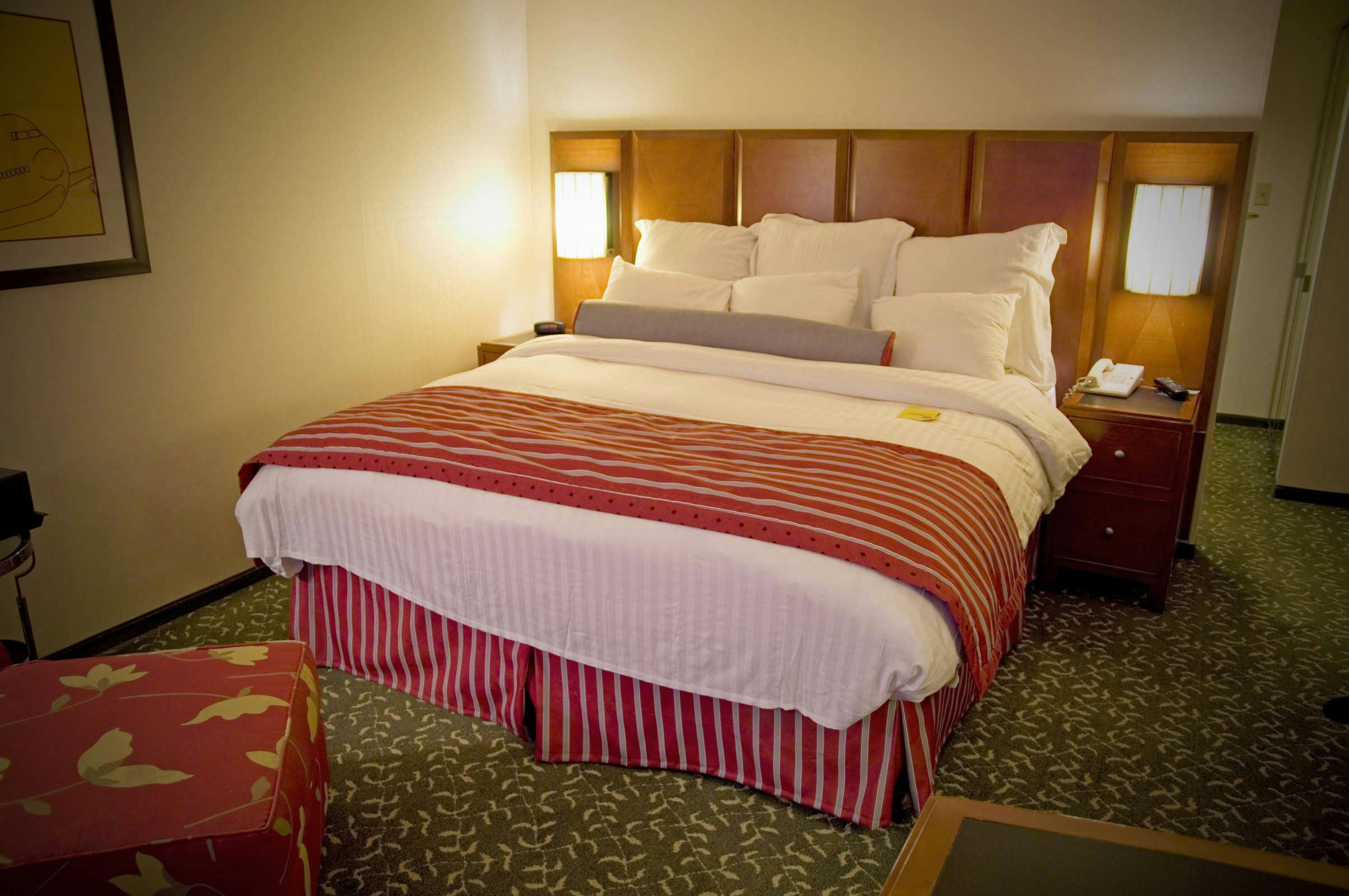 Hotel Detroit Metro Airport Marriott photo 2