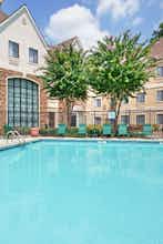 Hotel Sonesta ES Suites Atlanta Alpharetta Avalon photo 1