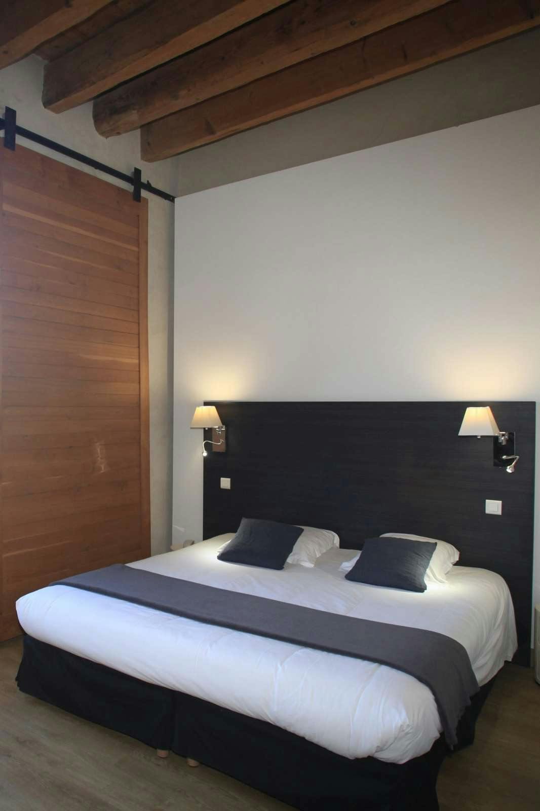 Hotel Odalys City Nîmes Le Cheval Blanc photo 2