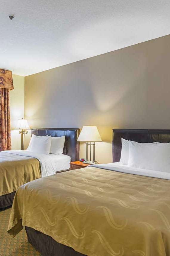 Hotel Quality Inn Fresno Yosemite Airport photo 2