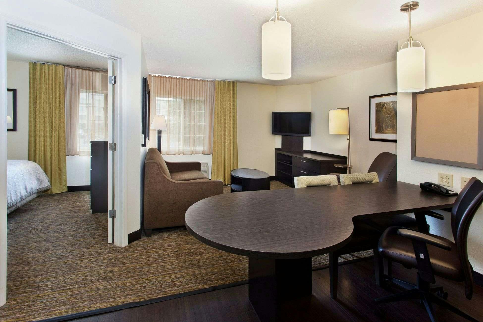 Sonesta Simply Suites Atlanta Gwinnett Place
