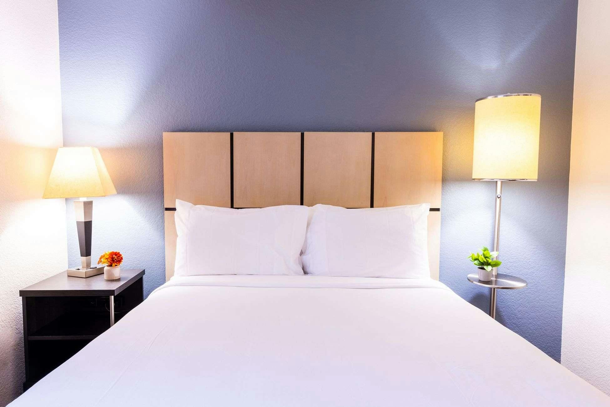 Hotel Sonesta Simply Suites Atlanta Gwinnett Place photo 3