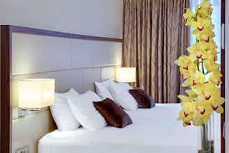 Hotel DoubleTree By Hilton Hotel and Conference Centre Warsaw photo 1
