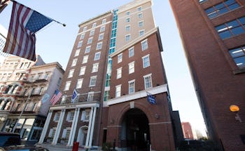 Hampton Inn & Suites Providence Downtown