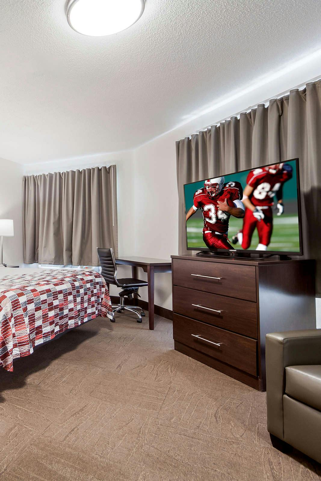 Hotel Red Roof Inn & Suites Omaha - Council Bluffs photo 5