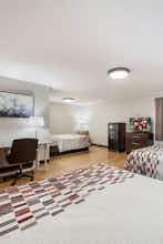 Hotel Red Roof Inn & Suites Omaha - Council Bluffs photo 4