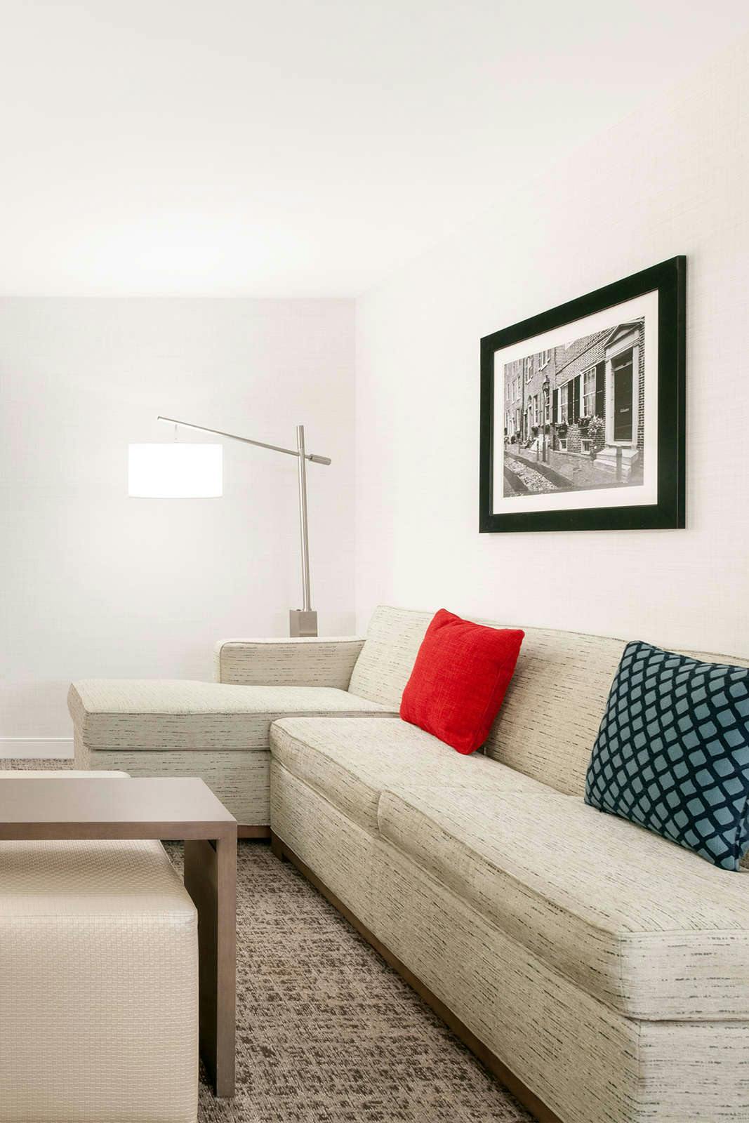 Hotel Embassy Suites by Hilton Philadelphia Valley Forge photo 2