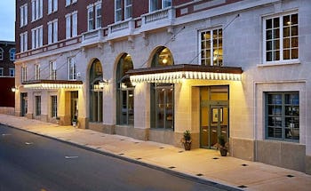 Hotel Julien Dubuque