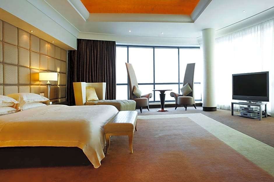 Hotel Le Meridien Al Aqah Beach Resort photo 2