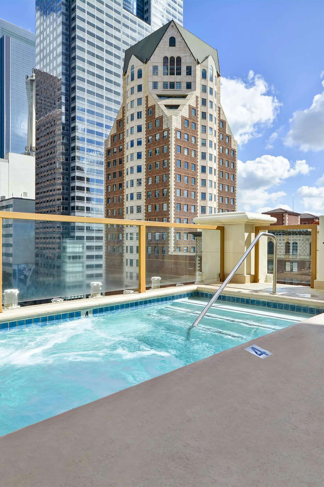 Hotel Hilton Checkers photo 1