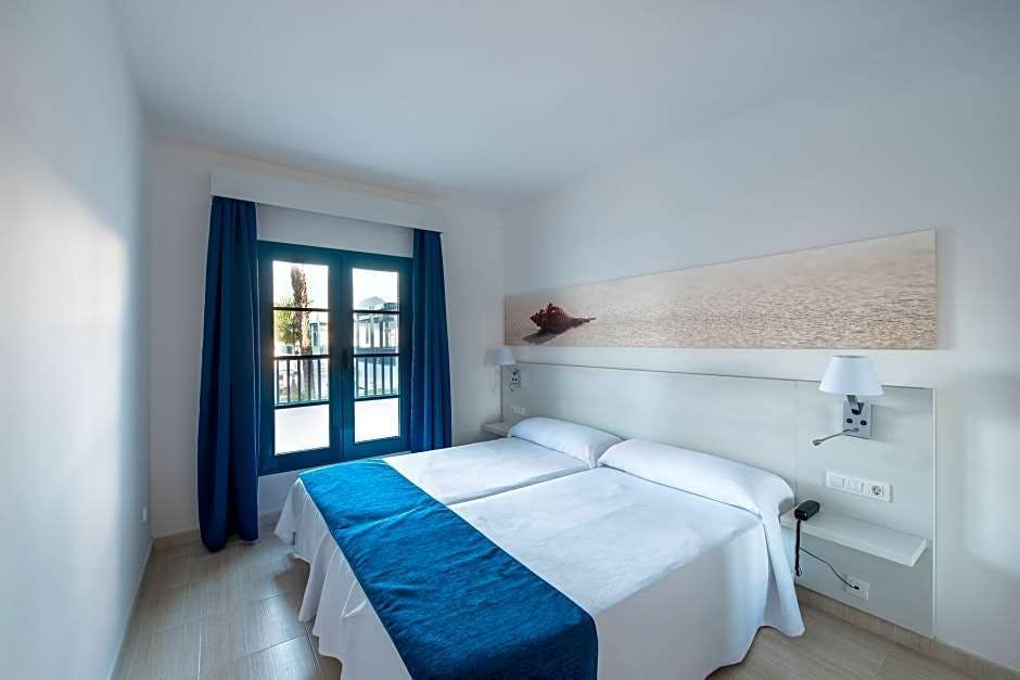 Hotel THB Tropical Island Aparthotel photo 3