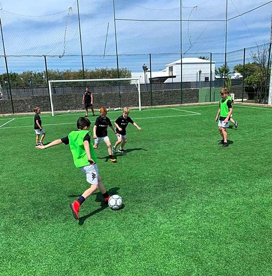 Hotel THB Tropical Island Aparthotel photo 4