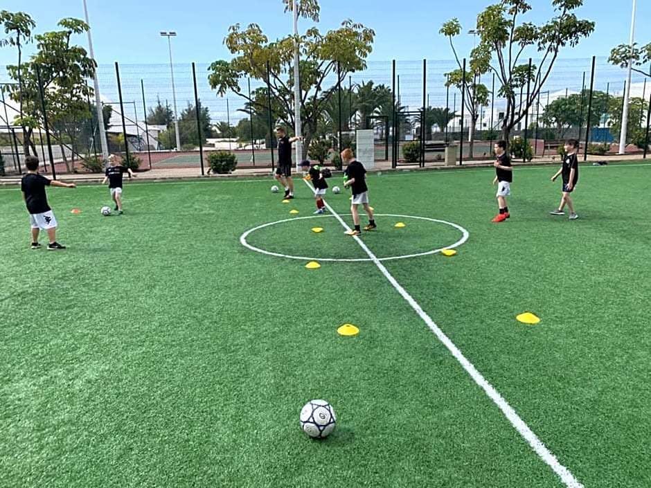 Hotel THB Tropical Island Aparthotel photo 5