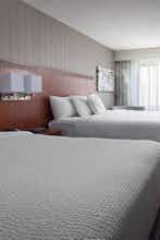 Hotel Sonesta Select Huntington Beach Fountain Valley photo 2