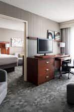 Hotel Sonesta Select Huntington Beach Fountain Valley photo 5