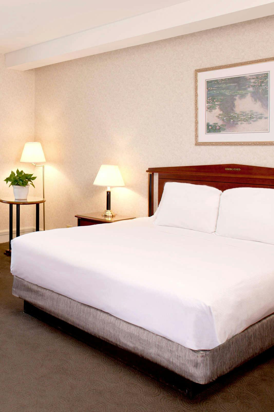 Hotel Hilton Cincinnati Netherland Plaza photo 2