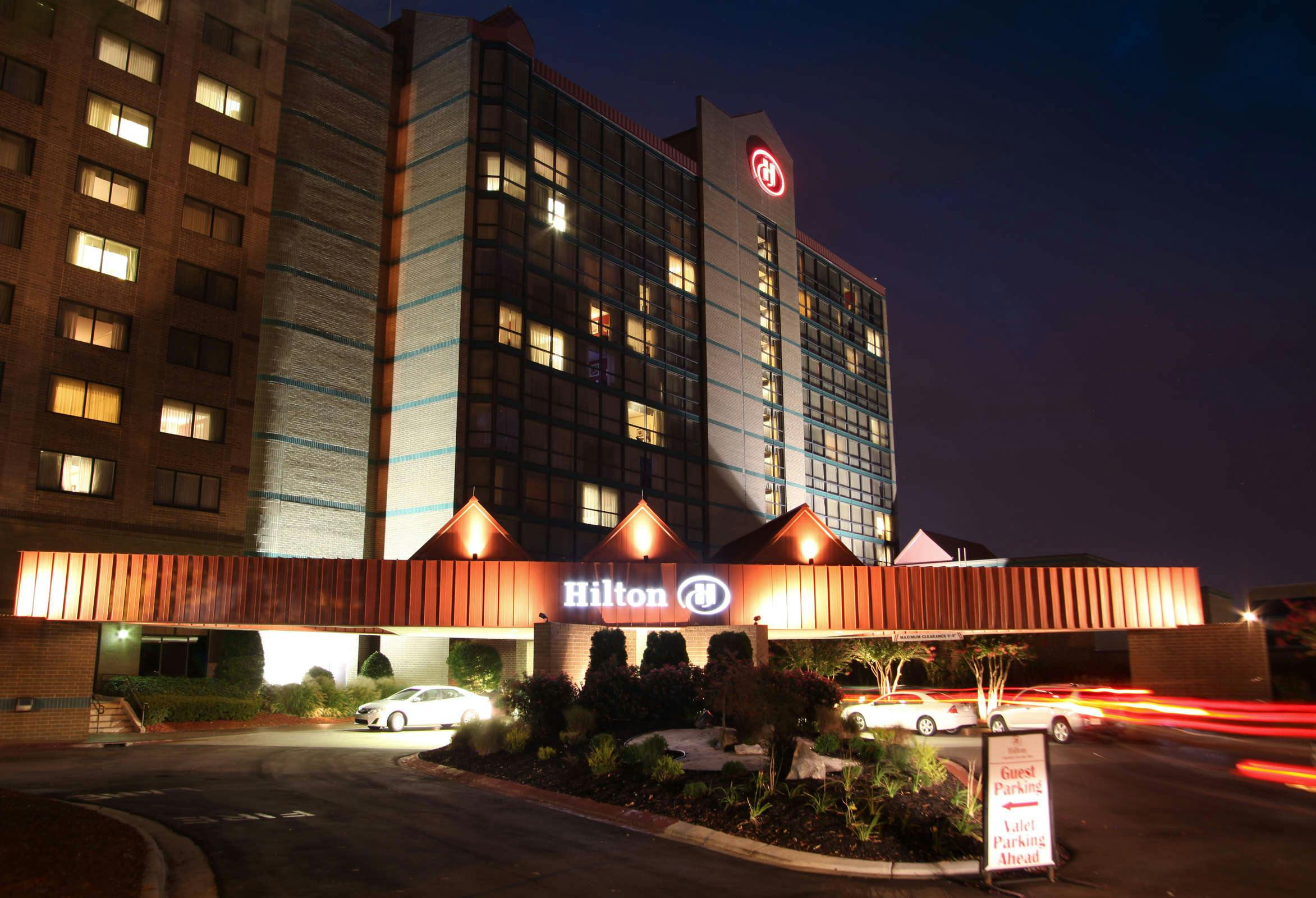 hilton charlotte university