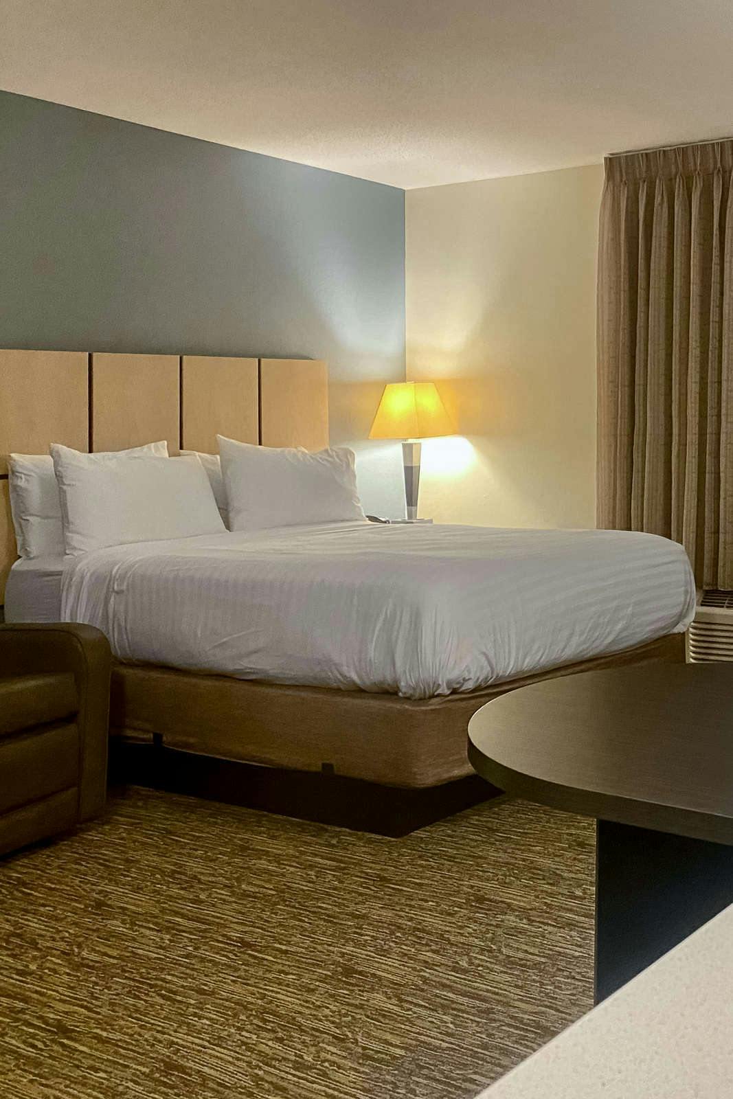 Hotel Sonesta Simply Suites Chicago Waukegan photo 2