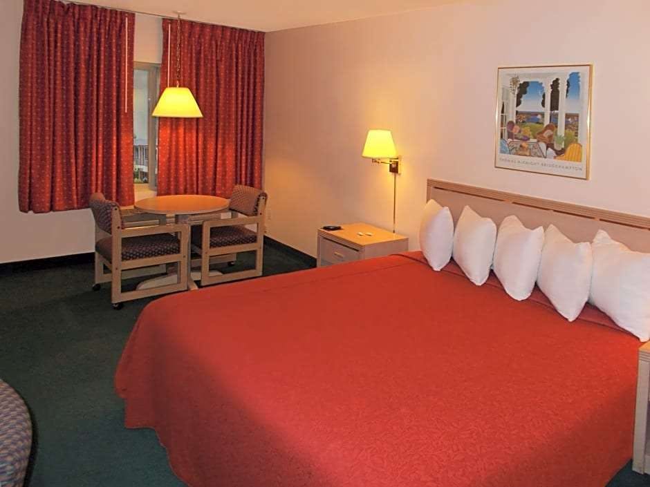 Hotel Cimarron Inn Klamath Falls photo 5