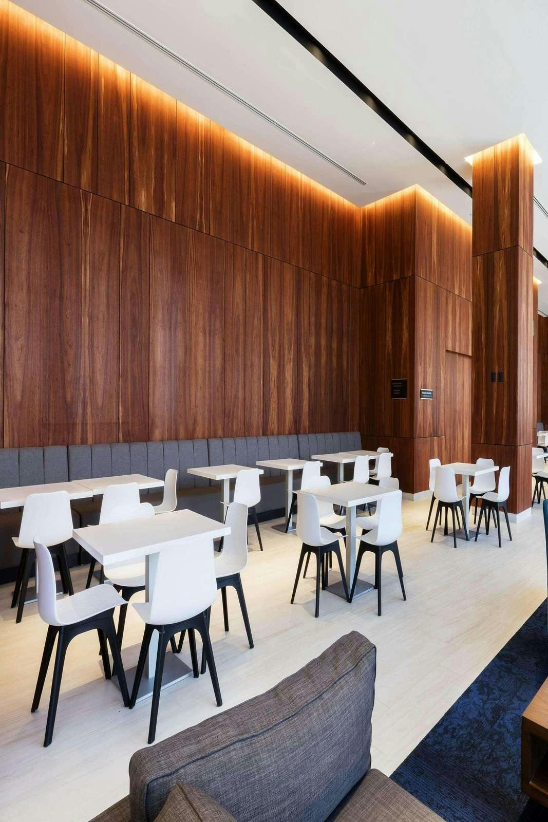 Hotel Fiesta Inn Express Cancun Cumbres photo 3