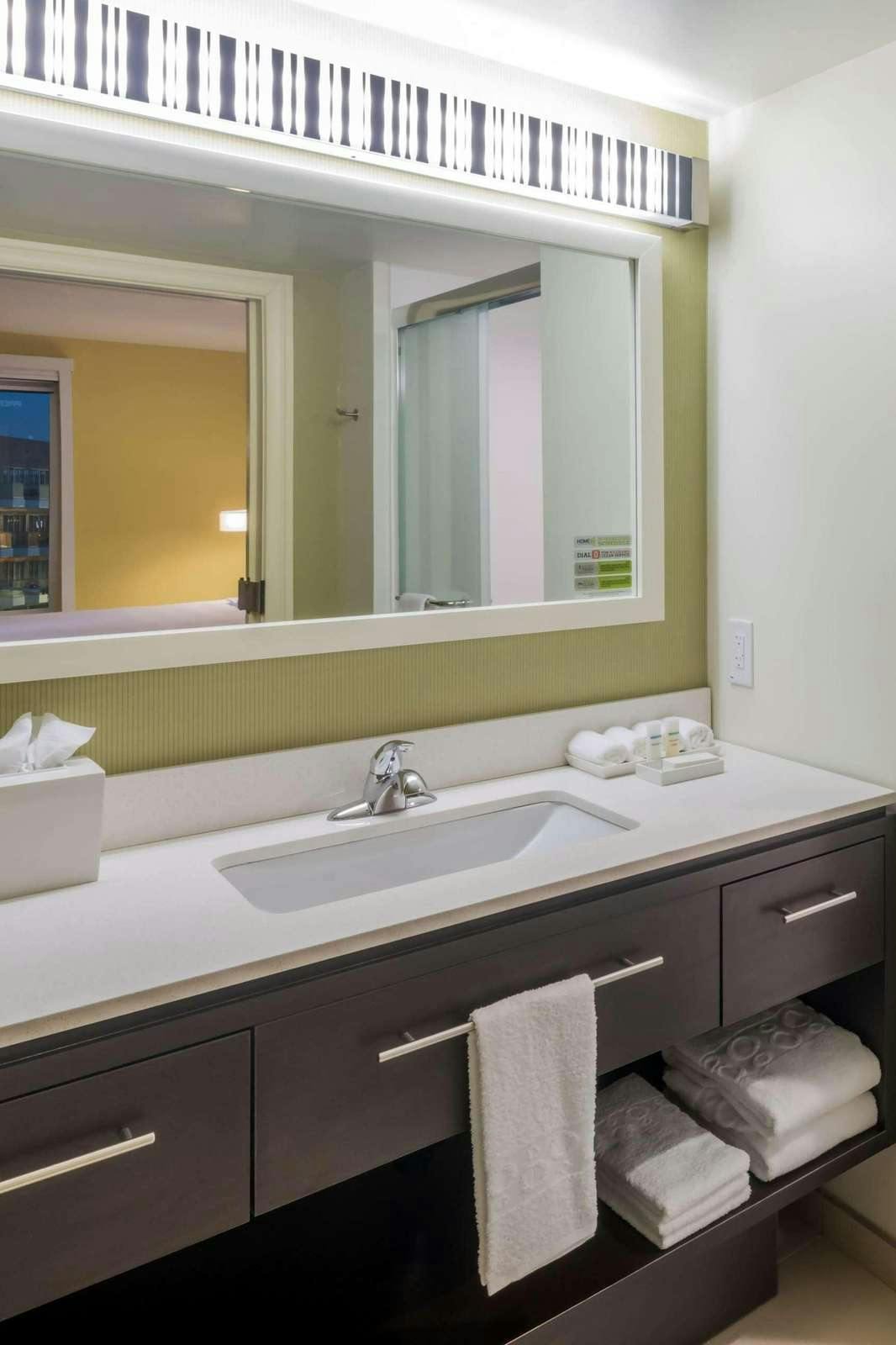 Hotel Home2 Suites Kansas City Downtown photo 3